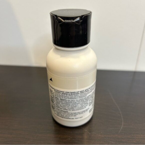 L'Oreal Professionnel Metal Detox Shampoo 100ml - Picture 4 of 4